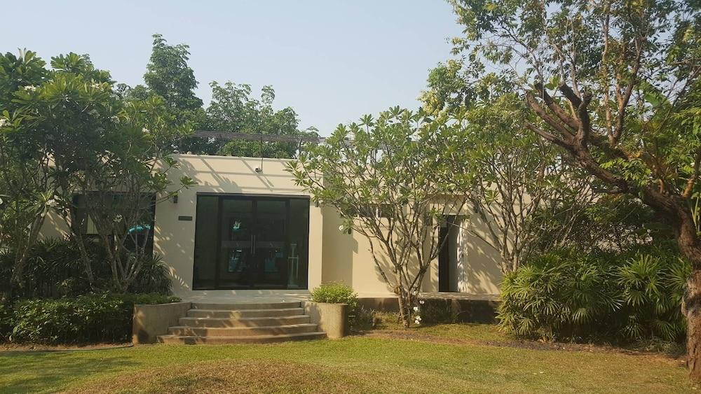 Harmony Resort Hotel Chiang Mai Ngoại thất bức ảnh